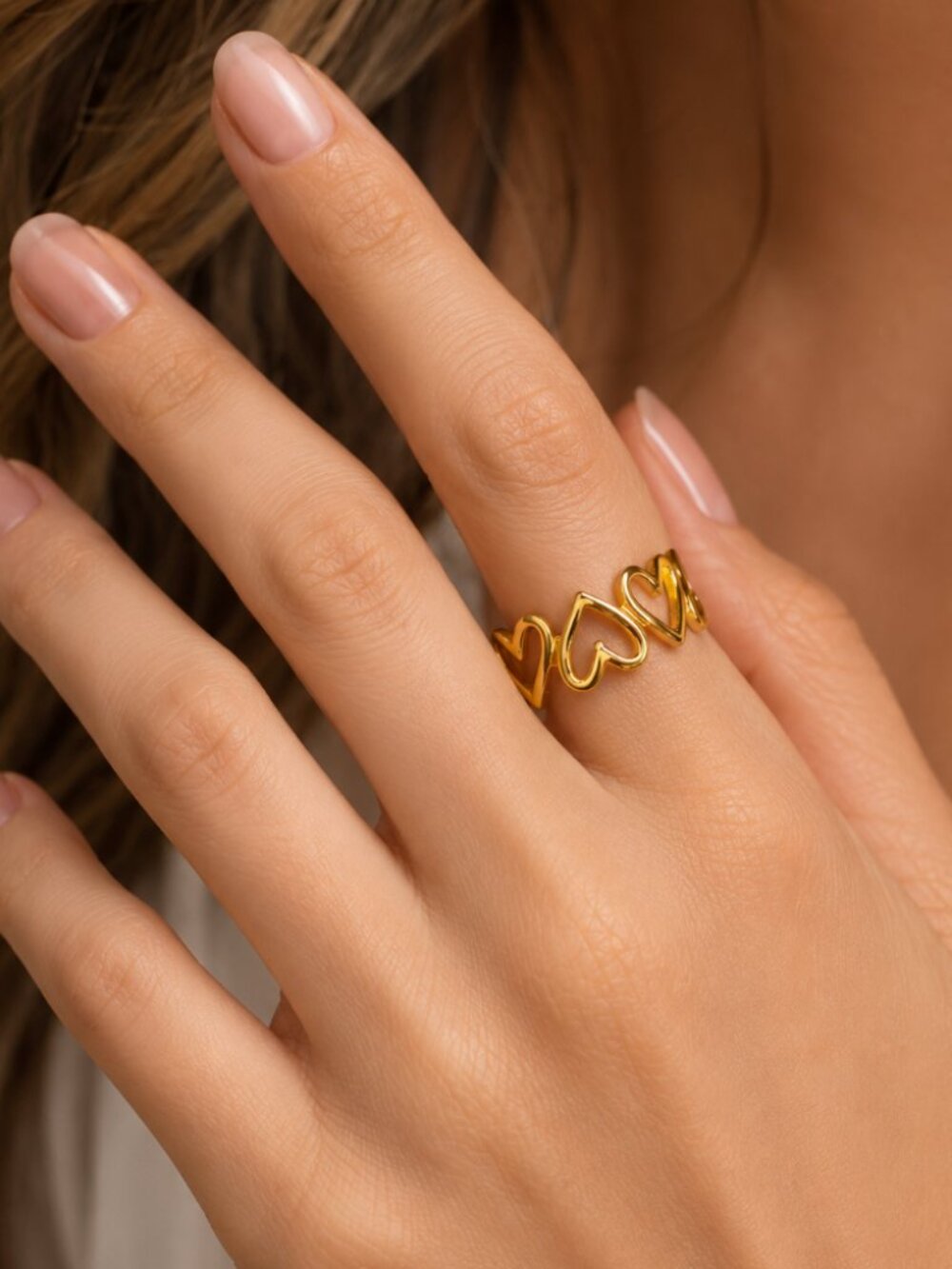 "Carina" Waterproof Heart Ring